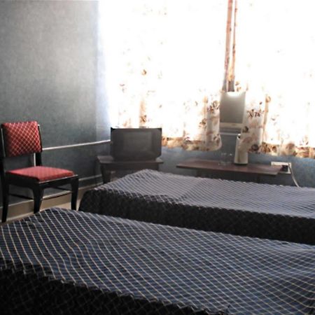 Gaurav Hotel Kanpur Ngoại thất bức ảnh