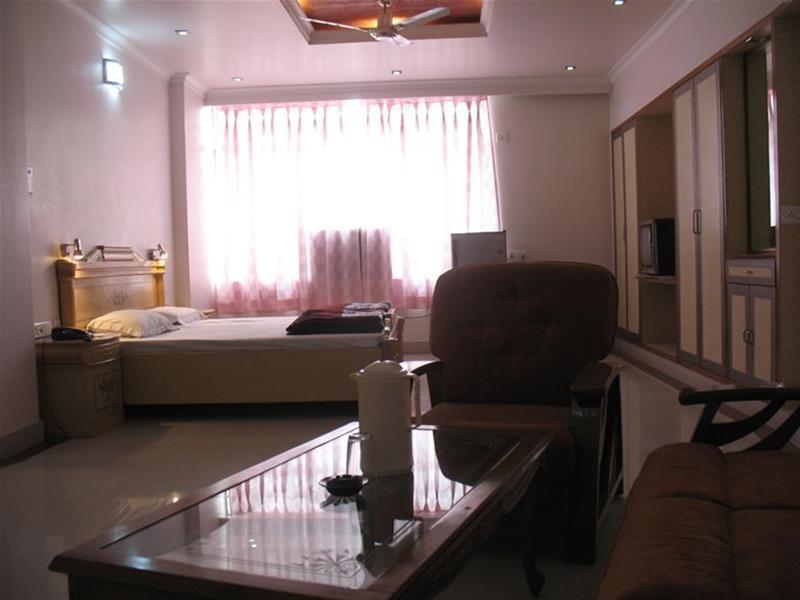 Gaurav Hotel Kanpur Ngoại thất bức ảnh